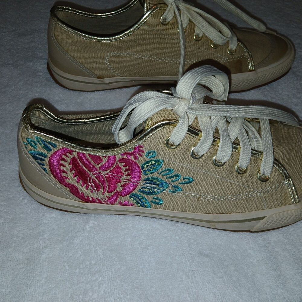 Old Navy Court Floral Embroidery Shoes Sneakers Lace Up 9
